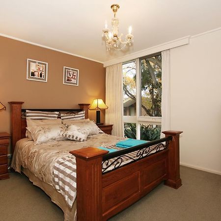 Wattle Holiday Rental ملبورن الغرفة الصورة